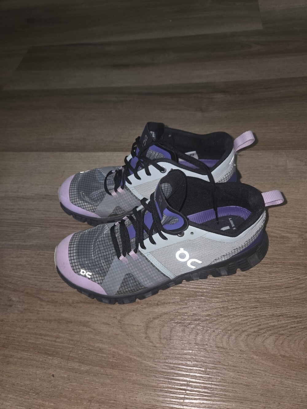 On Running Cloud X ShiftSurf (Women's)